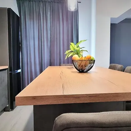 Matej 4 *