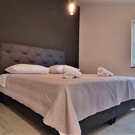 Matej 4 Apartment Zadar